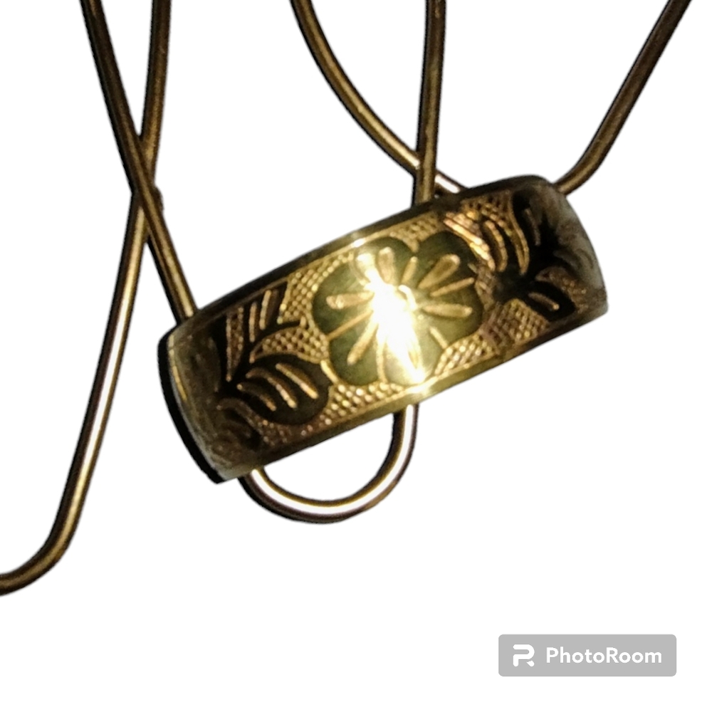 Vintage Bangle - Picture 2 of 2